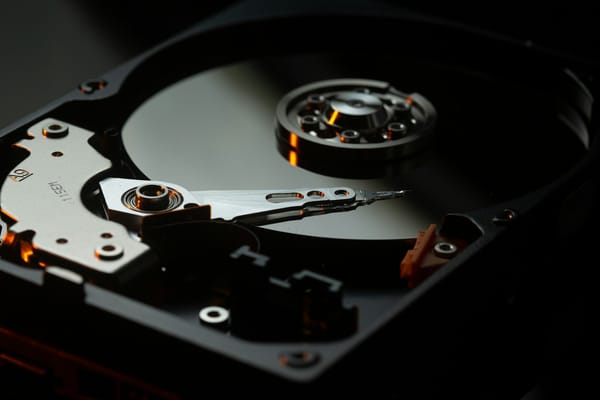 Récupération de données à Saint-Nazaire : disque, fichiers supprimés, clé USB